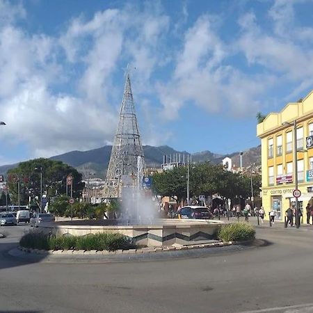 Apt Moderno Con Vistas, Recepcion 24 Hs Y Piscinas Benalmádena Esterno foto