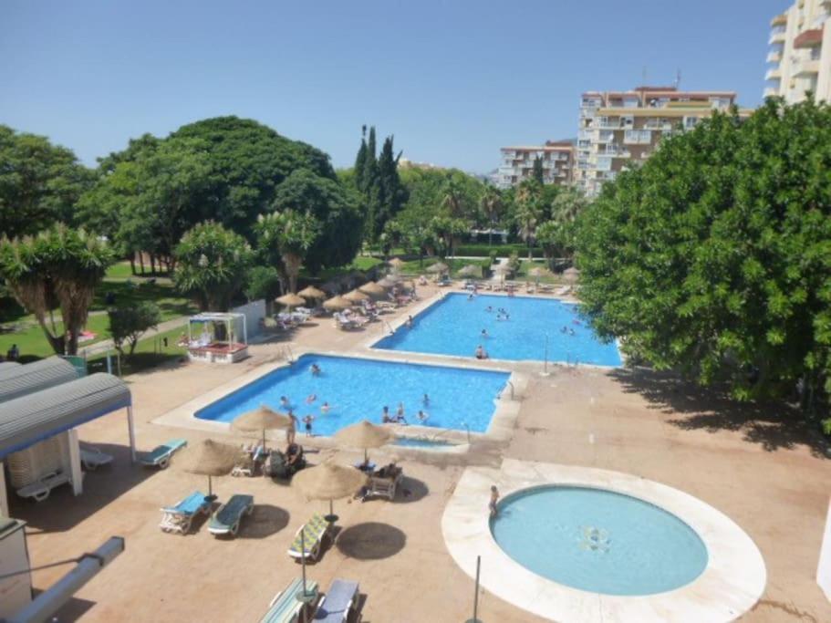 Apt Moderno Con Vistas, Recepcion 24 Hs Y Piscinas Benalmádena Esterno foto