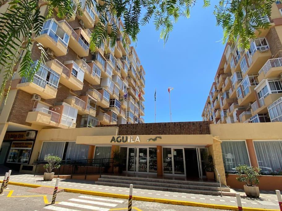 Apt Moderno Con Vistas, Recepcion 24 Hs Y Piscinas Benalmádena Esterno foto