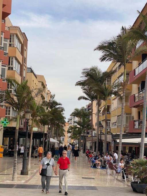 Apt Moderno Con Vistas, Recepcion 24 Hs Y Piscinas Benalmádena Esterno foto